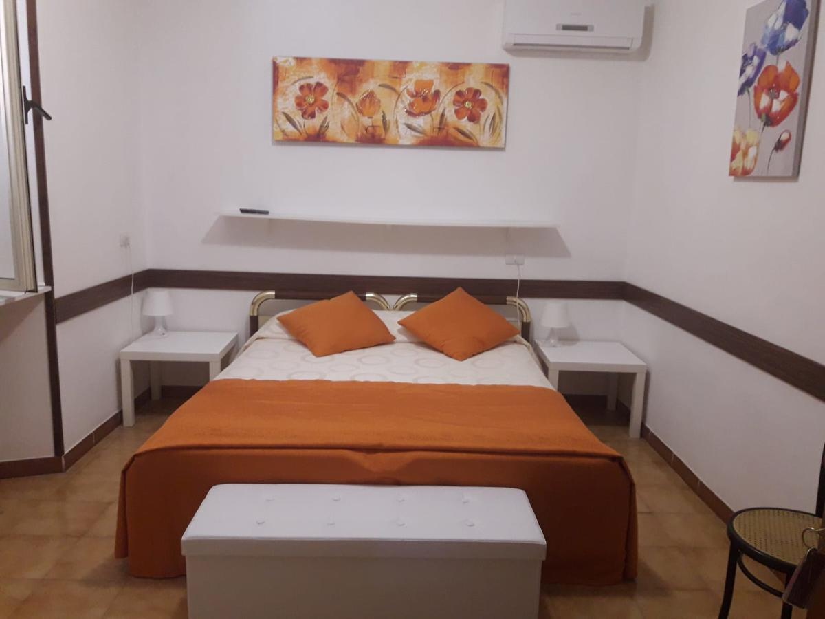 Albergo Ollolai Civitavecchia Exterior photo